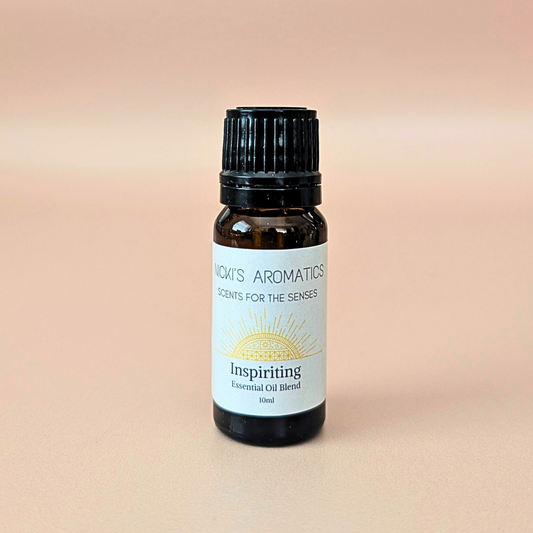 Inspiriting pure essential oil blend with lemongrass, lemon and litsea in a 10ml amber glass bottle