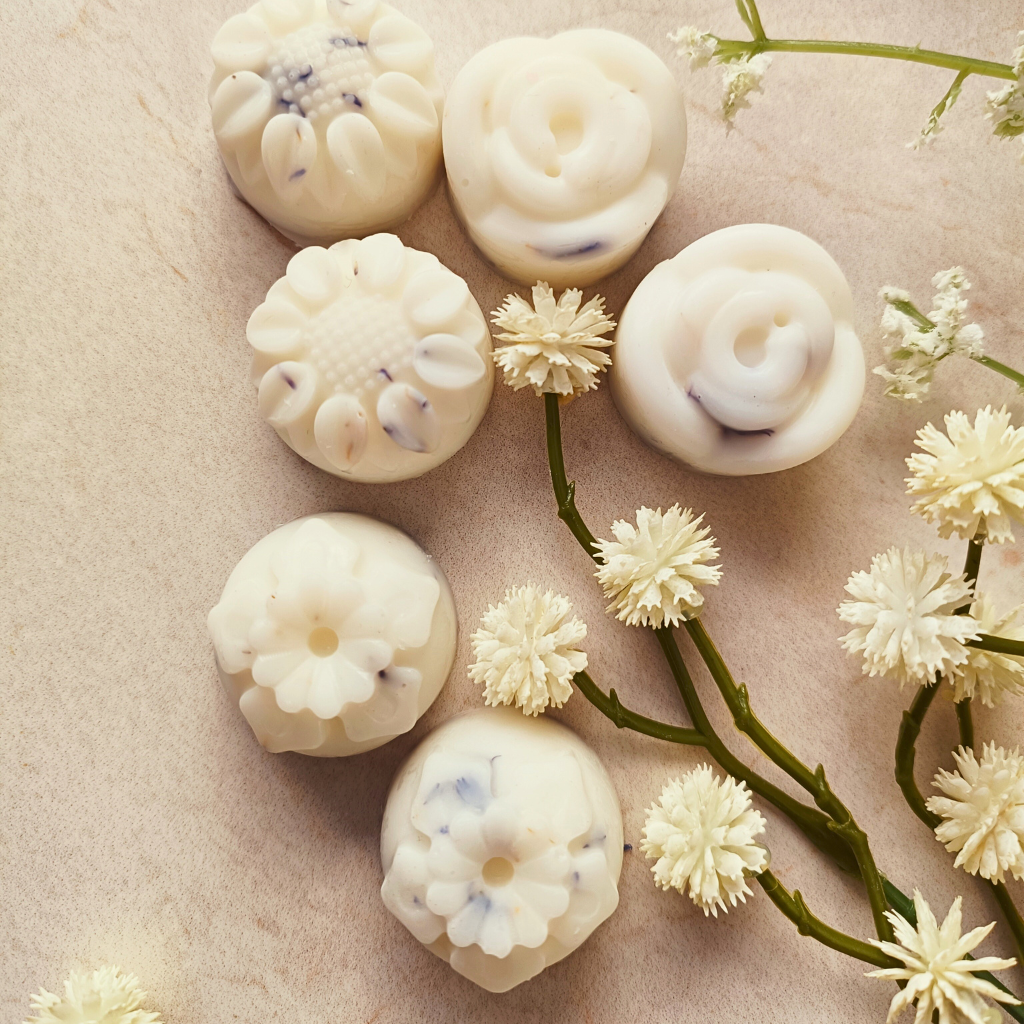 6 Pure Serenity essential oil wax melts in flower shapes